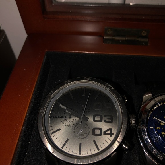 Designer Watches - Picture 2 of 15